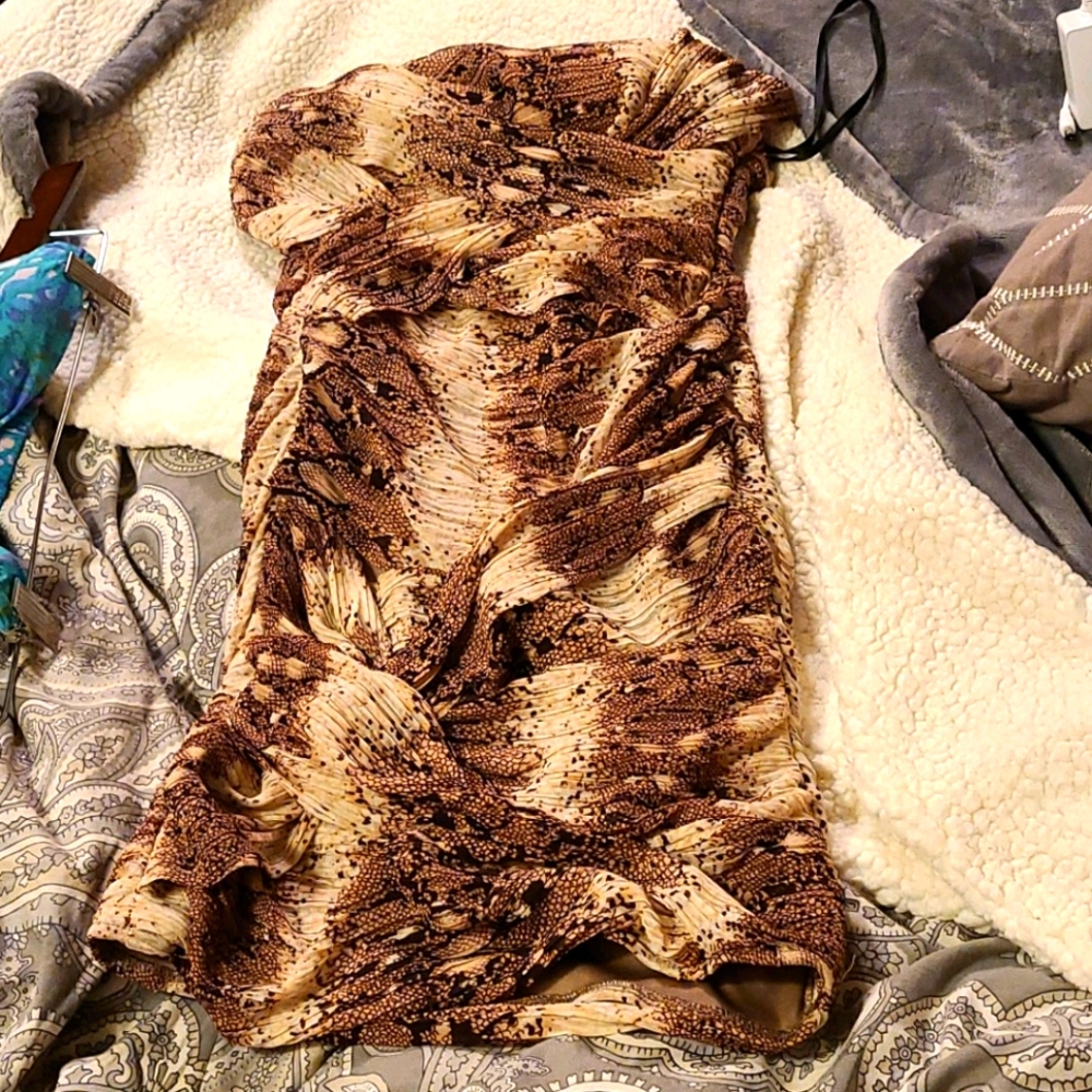 Ark & Co dress scrunch fit tight med mini dress